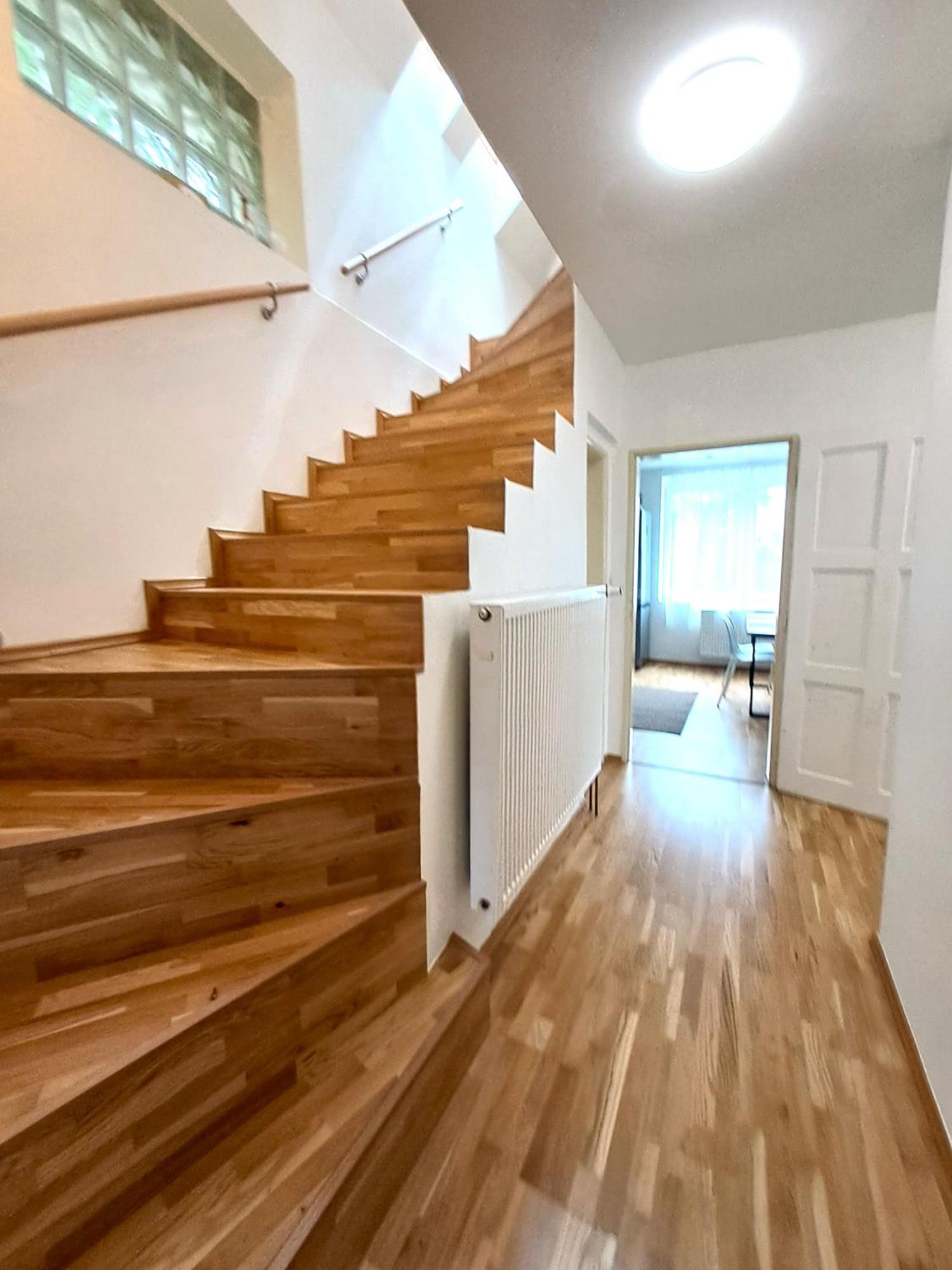 Apartmanovy Dum Se Zahradou V Klidne Casti Prahy Prága Kültér fotó